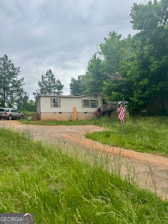 3221 Gillsville Highway, Gainesville, GA 30507