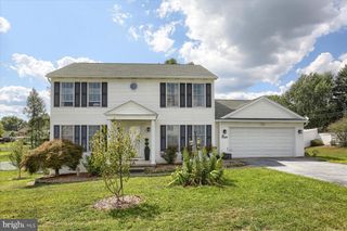 1500 PINE HOLLOW RD, Harrisburg, PA 17109