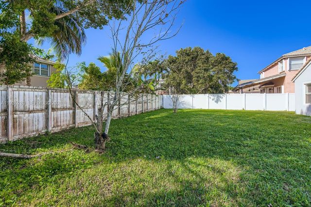 14242 NW 18th Place, Pembroke Pines, FL 33028