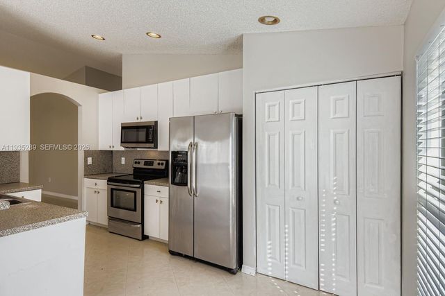 14242 NW 18th Place, Pembroke Pines, FL 33028