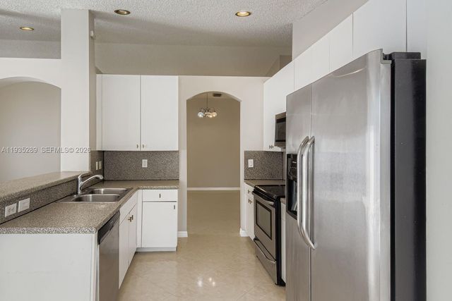 14242 NW 18th Place, Pembroke Pines, FL 33028