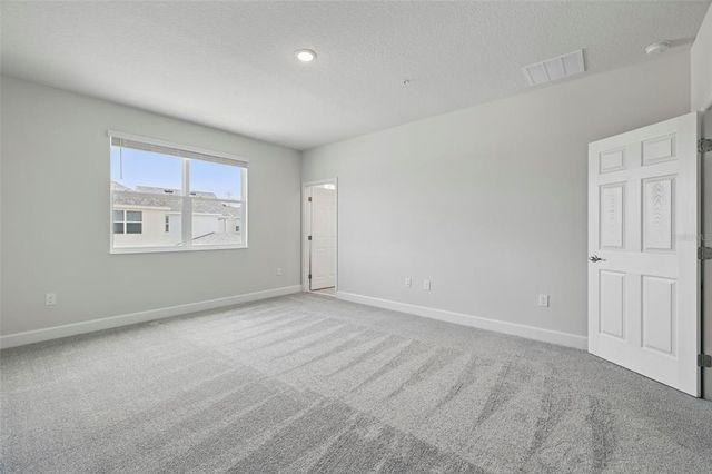 520 ORIENT AVENUE, Debary, FL 32713