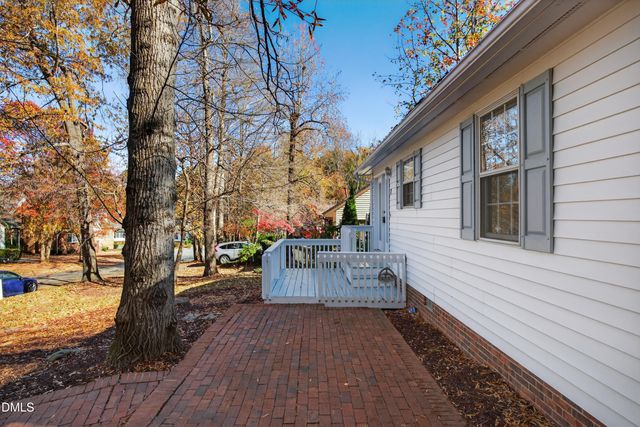 7 Willow Oak Street, Elon, NC 27244