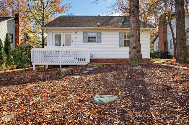 7 Willow Oak Street, Elon, NC 27244