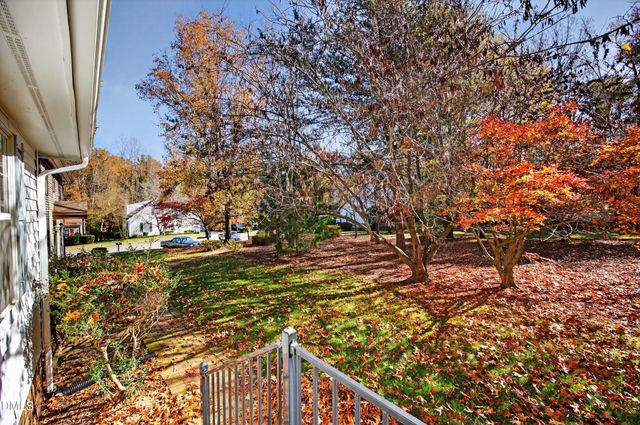 7 Willow Oak Street, Elon, NC 27244