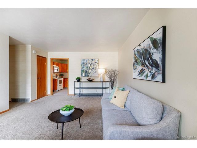 1036 Sumac St, Longmont, CO 80501