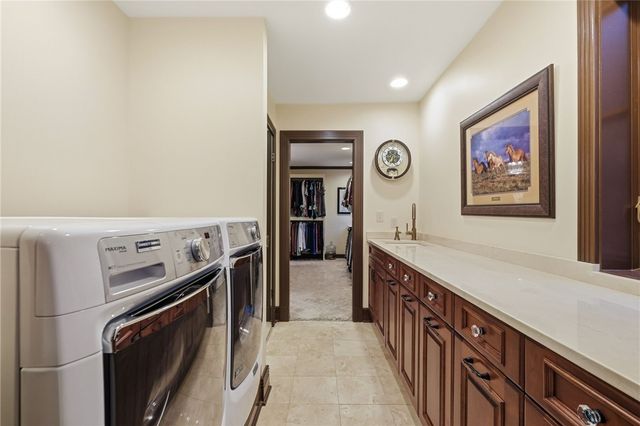 514 Justabout Road, Peters Twp, PA 15367