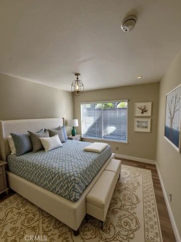 15766 Midwood 4, Granada Hills, CA 91344