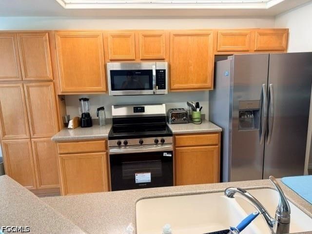 2668 Somerville LOOP 804, Cape Coral, FL 33991