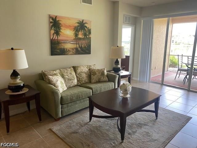 2668 Somerville LOOP 804, Cape Coral, FL 33991