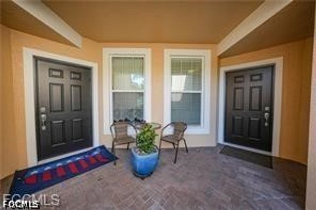 2668 Somerville LOOP 804, Cape Coral, FL 33991