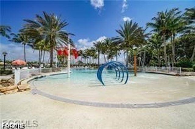2668 Somerville LOOP 804, Cape Coral, FL 33991