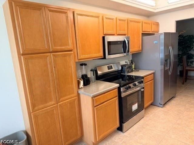 2668 Somerville LOOP 804, Cape Coral, FL 33991