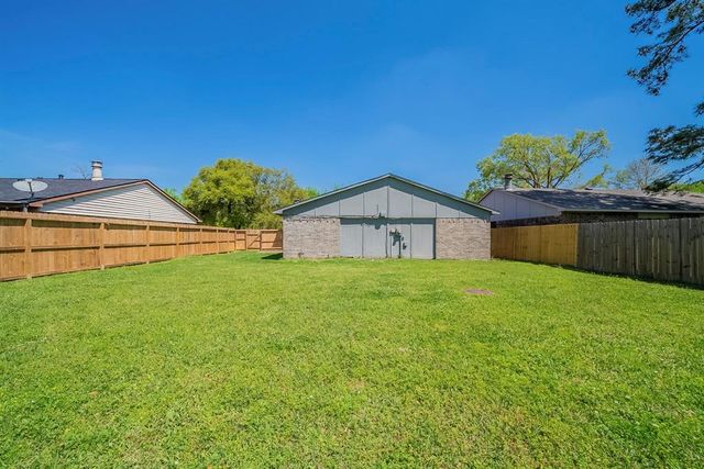 22739 Millgate Drive, Spring, TX 77373
