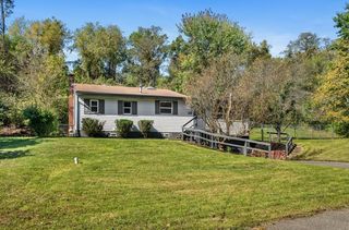 823 Blackberry St, West Mifflin, PA 15122