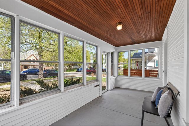 3435 24th Avenue S, Minneapolis, MN 55406