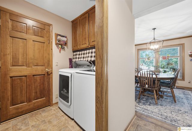 1693 S 153rd Street, Omaha, NE 68144