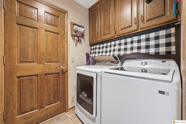 1693 S 153rd Street, Omaha, NE 68144