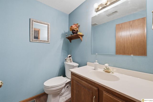 1693 S 153rd Street, Omaha, NE 68144