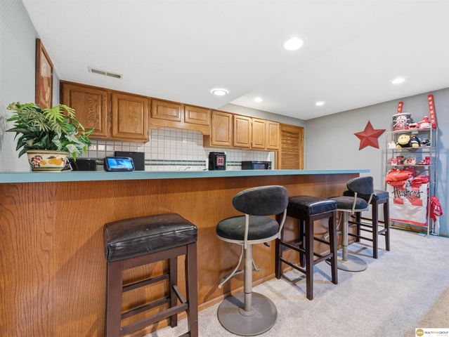 1693 S 153rd Street, Omaha, NE 68144