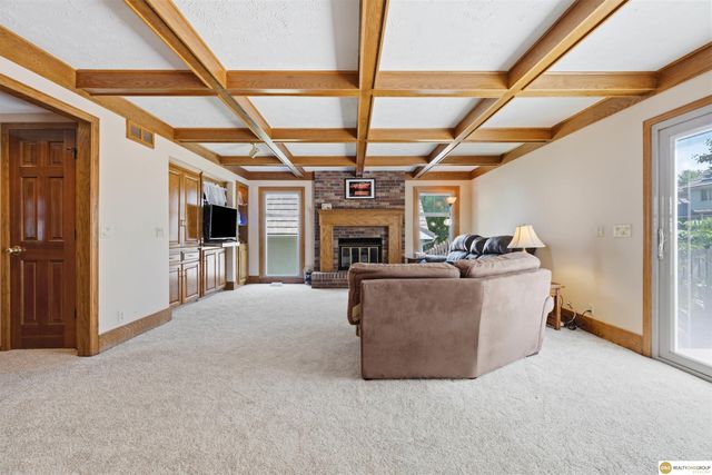 1693 S 153rd Street, Omaha, NE 68144