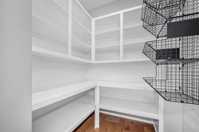 5296 Cross Plains Rd, White House, TN 37188