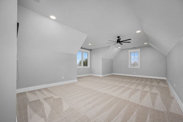 5296 Cross Plains Rd, White House, TN 37188