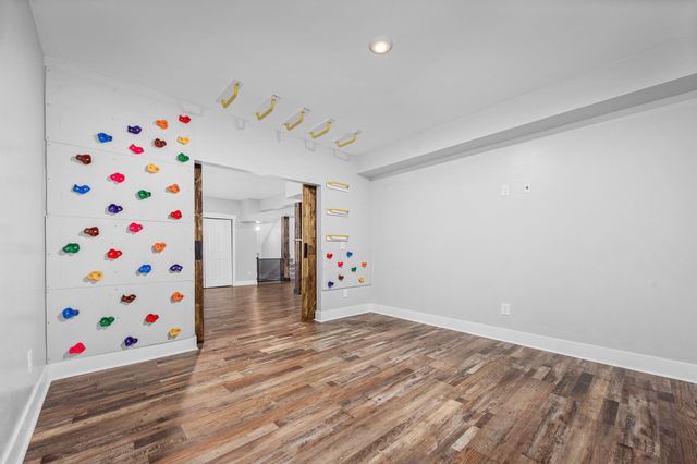 5296 Cross Plains Rd, White House, TN 37188