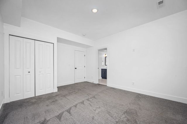 5296 Cross Plains Rd, White House, TN 37188