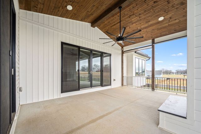 5296 Cross Plains Rd, White House, TN 37188