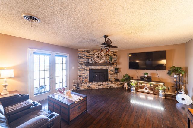 706 Tanglewood Drive, Clyde, TX 79510