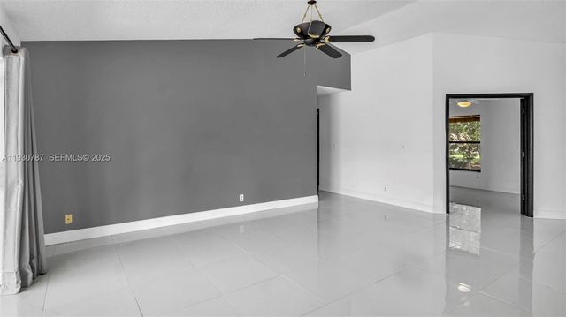 2940 NW 114th Way, Coral Springs, FL 33065