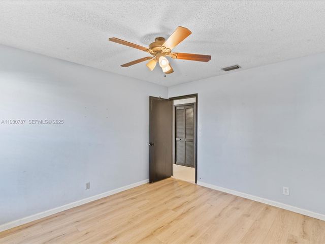 2940 NW 114th Way, Coral Springs, FL 33065