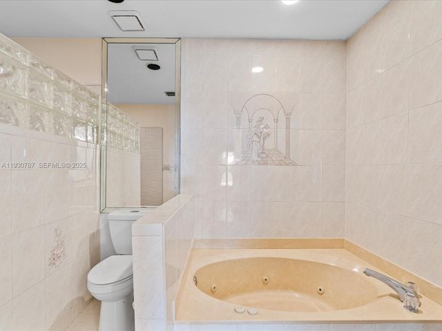 2940 NW 114th Way, Coral Springs, FL 33065