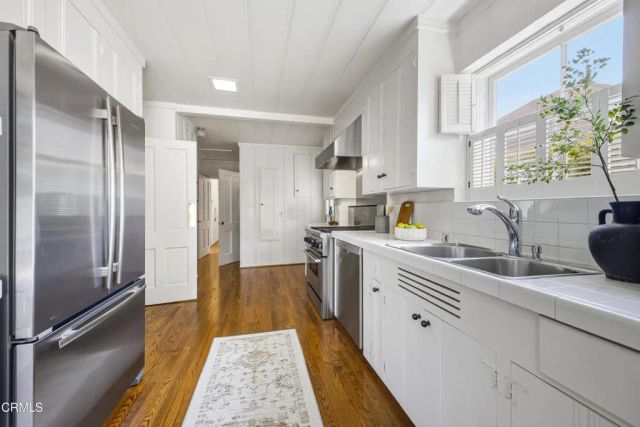 1201 Brookmere Road, Pasadena, CA 91105