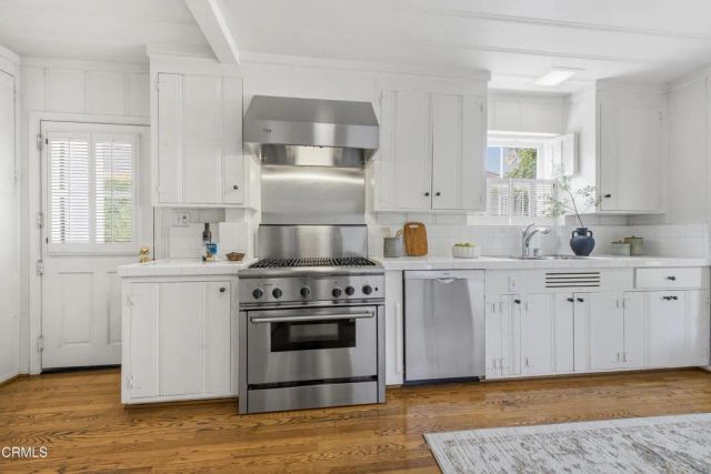 1201 Brookmere Road, Pasadena, CA 91105