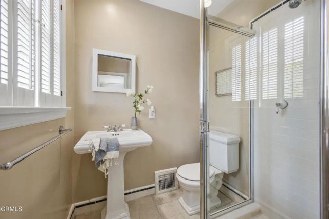 1201 Brookmere Road, Pasadena, CA 91105