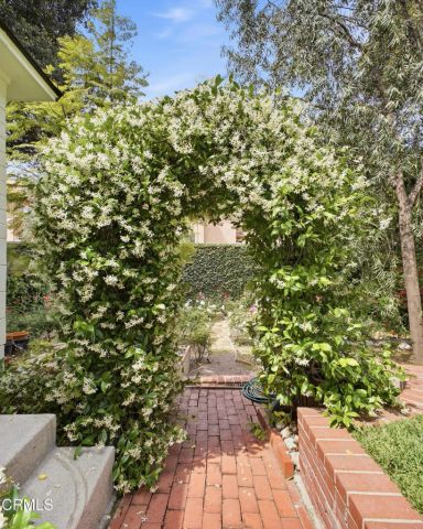 1201 Brookmere Road, Pasadena, CA 91105