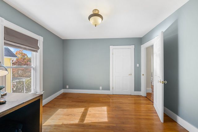 38 Park St, Hudson, MA 01749