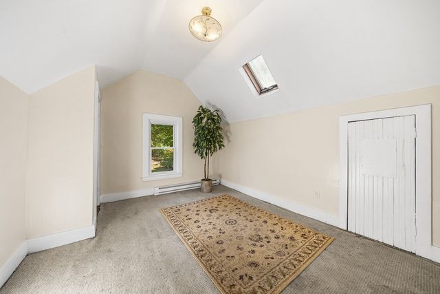 38 Park St, Hudson, MA 01749