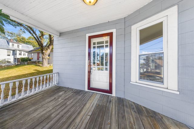 38 Park St, Hudson, MA 01749