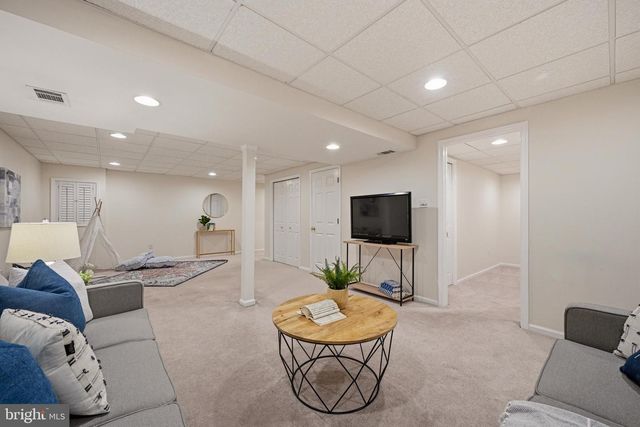 5016 BRAMPTON PKWY, Ellicott City, MD 21043