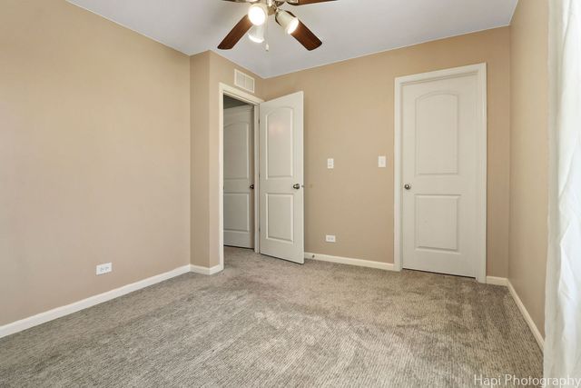 672 Anchorage Court, Pingree Grove, IL 60140