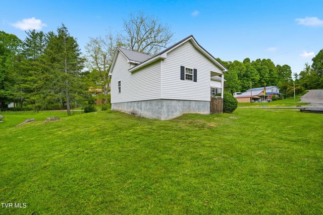 6203 Laurel Grove Road, Norton, VA 24273