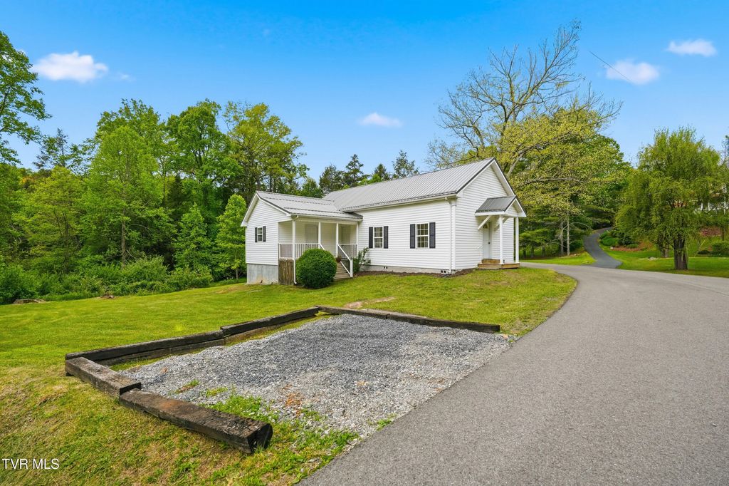 6203 Laurel Grove Road, Norton, VA 24273