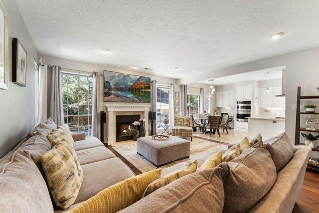 30 Spotted Deer Drive, Spring, TX 77381