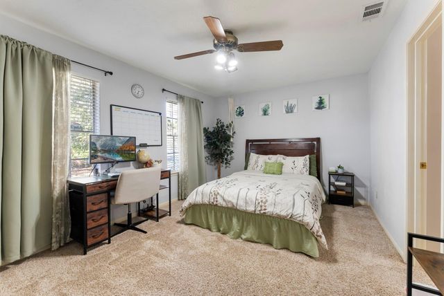 30 Spotted Deer Drive, Spring, TX 77381