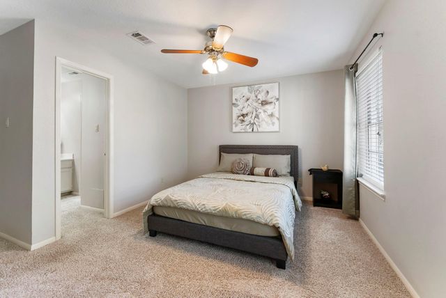 30 Spotted Deer Drive, Spring, TX 77381