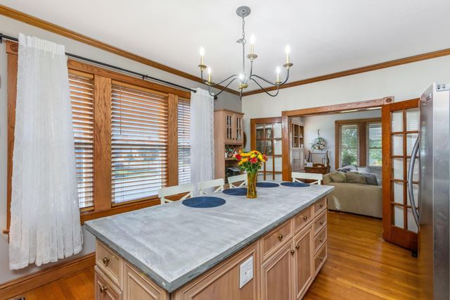 90 S Culver Street, Logan, OH 43138