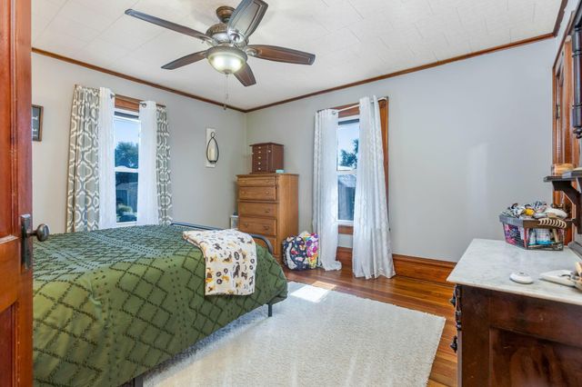 90 S Culver Street, Logan, OH 43138